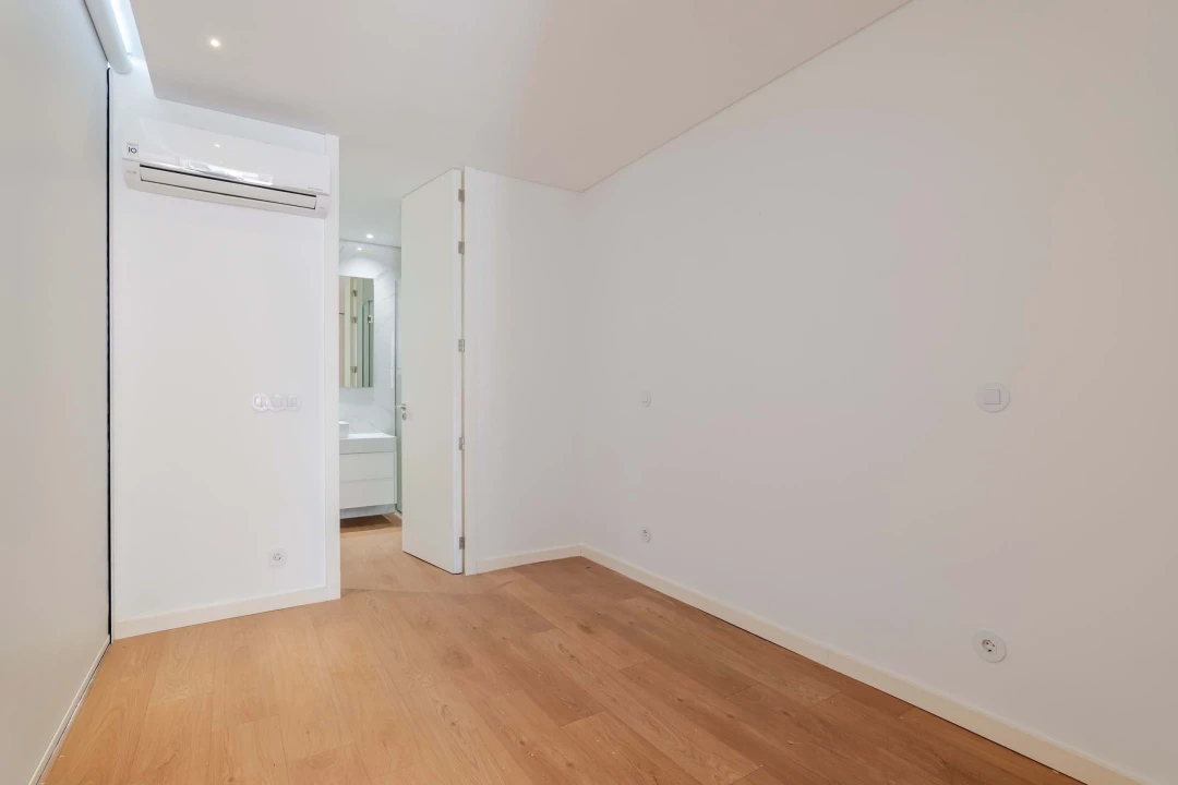 Apartamento T1 para Venda em Cedofeita, Santo Ildefonso, Sé, Miragaia, São Nicolau e Vitória Foto 7