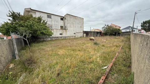 Terreno para Venda em Agualva e Mira-Sintra
