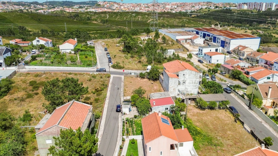 Terreno para Venda em Agualva e Mira-Sintra Foto 14