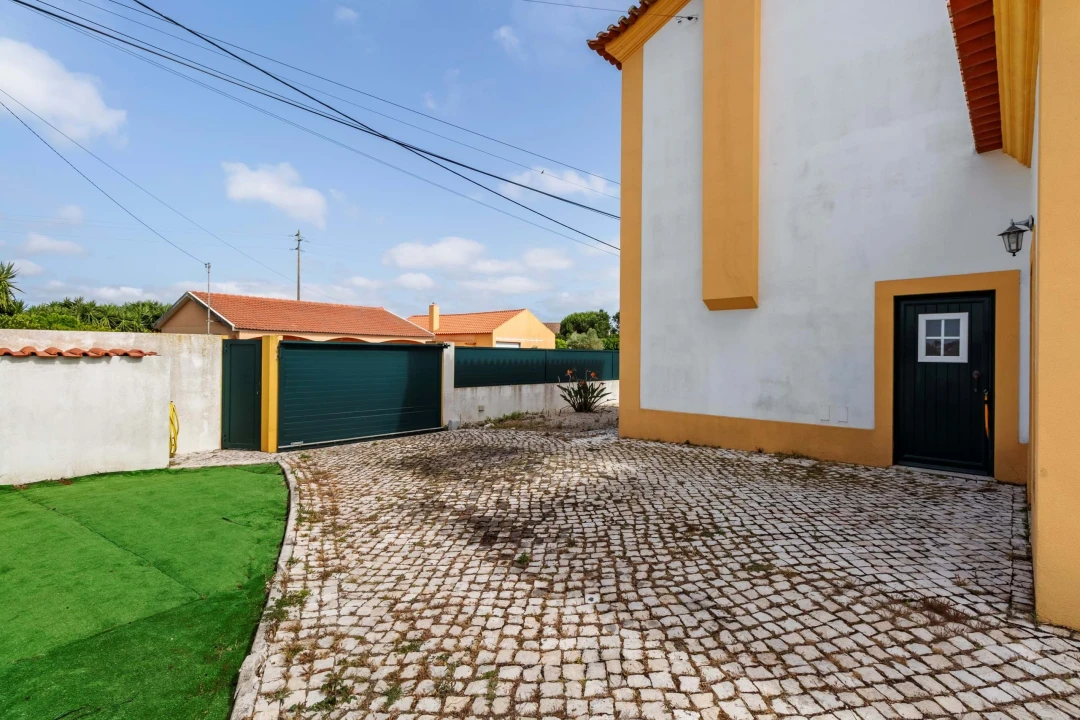 Moradia T4 para Venda em Reguengo Grande Foto 77