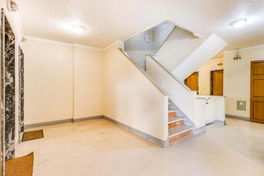 Apartamento T4 para Venda em Mafra Foto 34