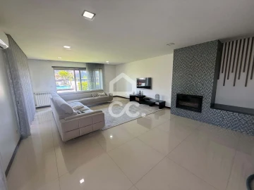 Moradia T4 para Venda em Chafe