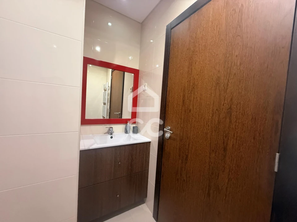 Moradia T4 para Venda em Chafe Foto 30