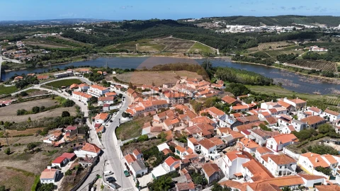 Moradia T2 para Venda em A dos Negros
