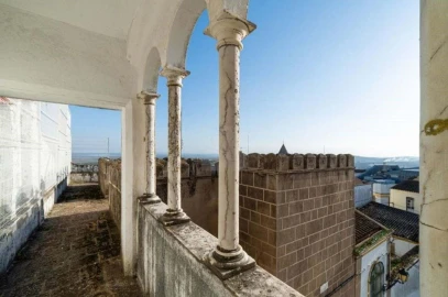 Moradia T8 para Venda em Santa Eulalia