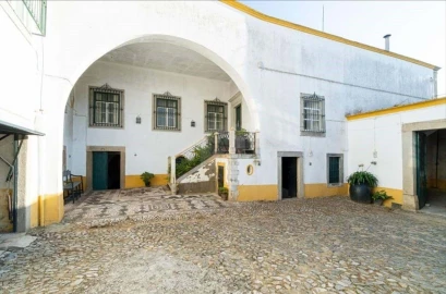Moradia T8 para Venda em Santa Eulalia