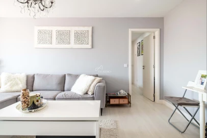 Apartamento T2 para Arrendamento em Cascais e Estoril