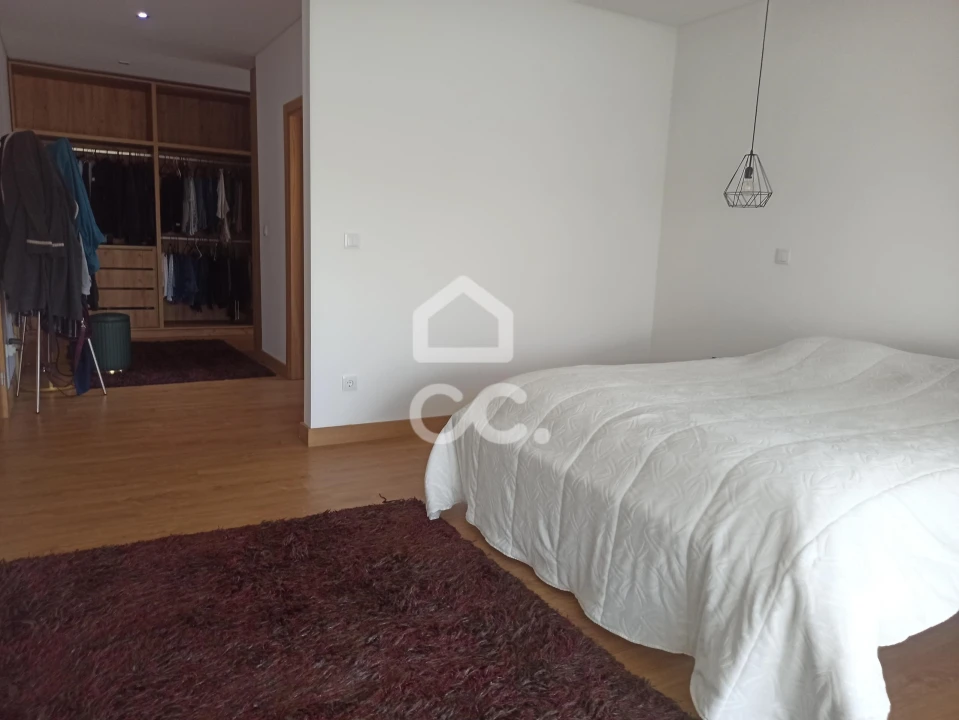 Moradia T4 para Venda em Areias, Sequeirô, Lama e Palmeira Foto 23
