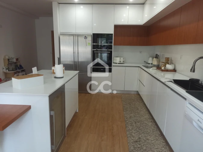 Moradia T4 para Venda em Areias, Sequeirô, Lama e Palmeira Foto 17