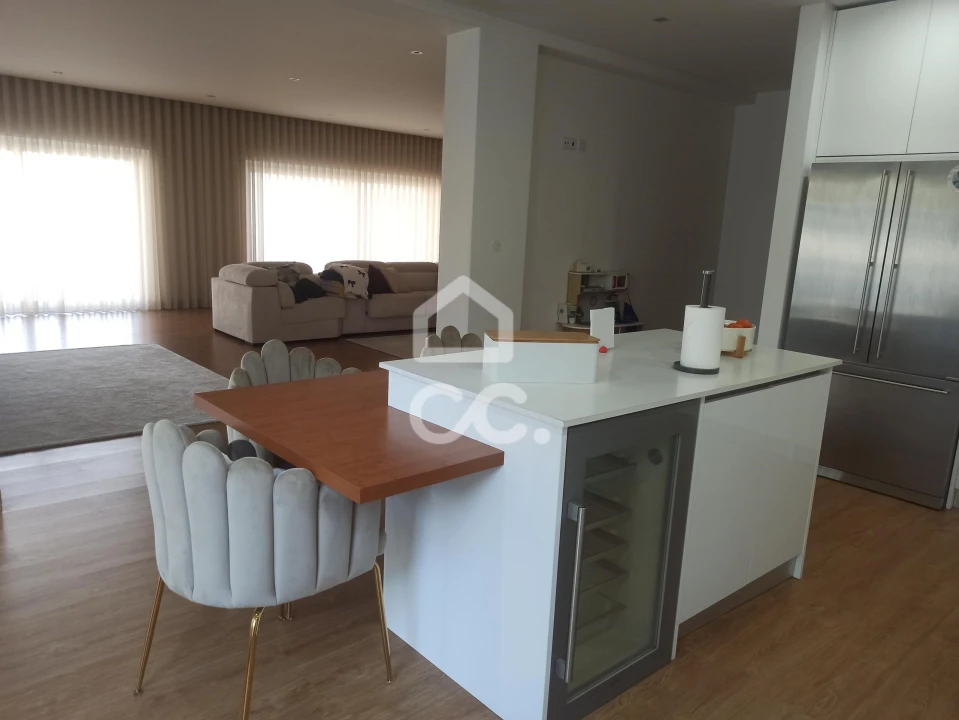 Moradia T4 para Venda em Areias, Sequeirô, Lama e Palmeira Foto 16