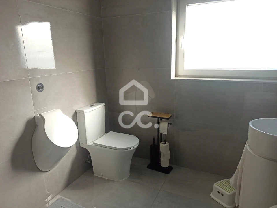 Moradia T4 para Venda em Areias, Sequeirô, Lama e Palmeira Foto 40