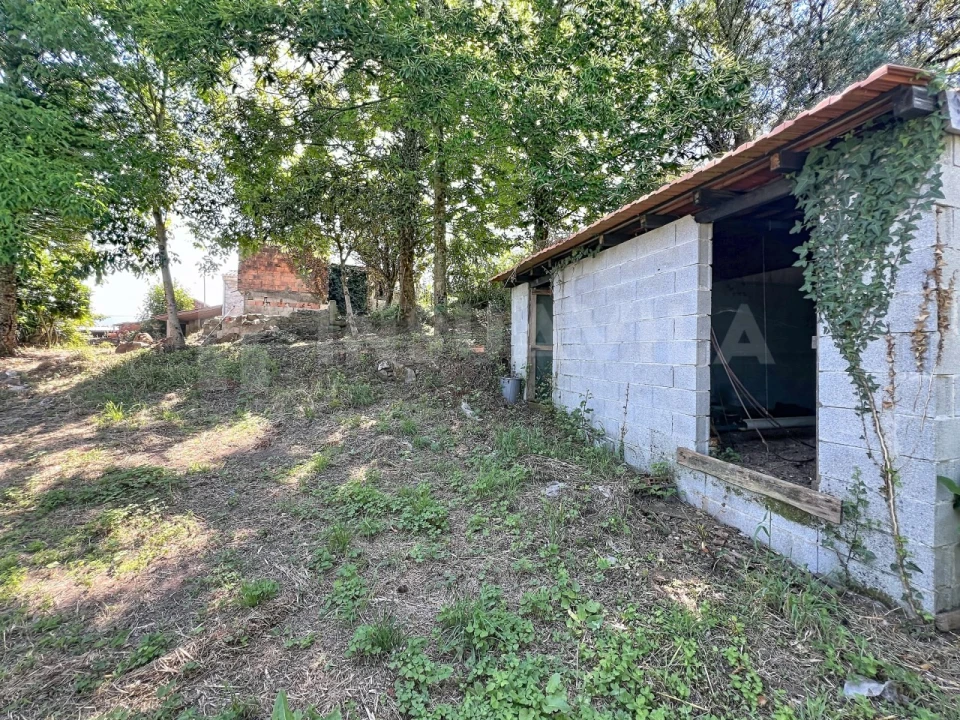 Moradia T2 para Venda em Venade e Azevedo Foto 12