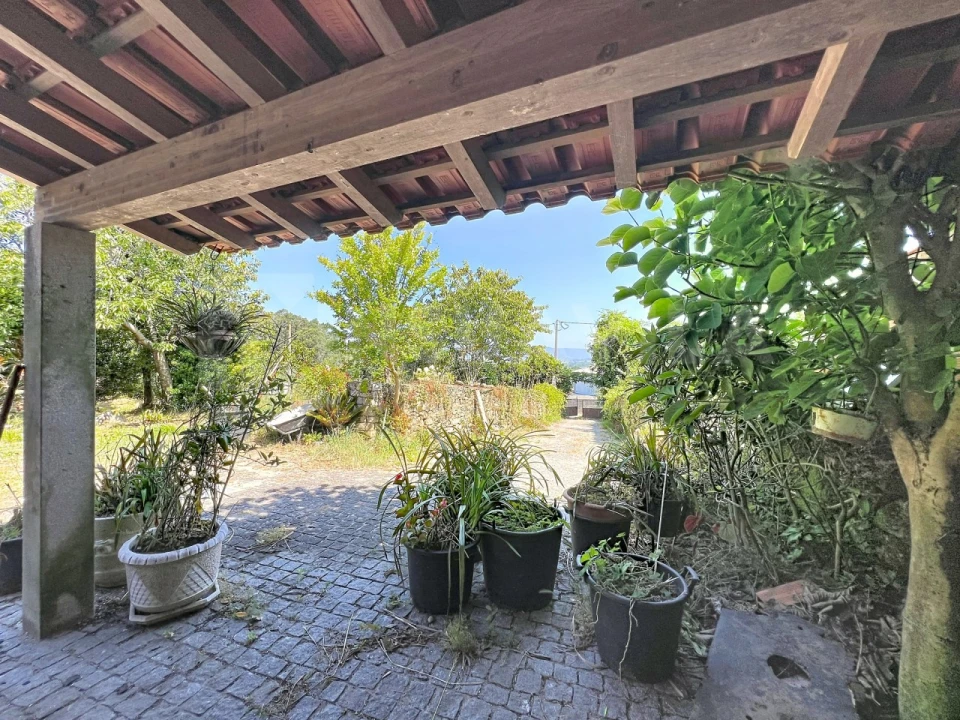 Moradia T2 para Venda em Venade e Azevedo Foto 8