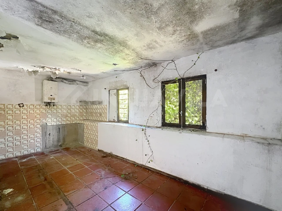 Moradia T2 para Venda em Venade e Azevedo Foto 24