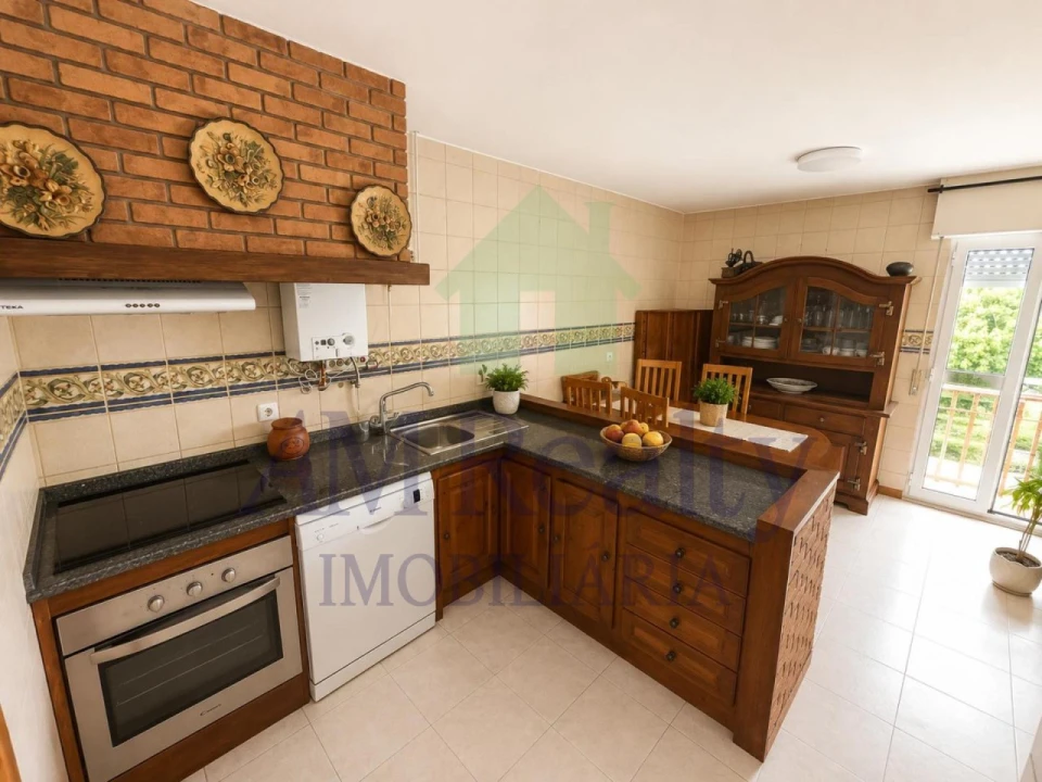 Apartamento T4 para Venda em Peniche Foto 3