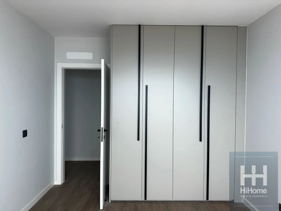 Apartamento T2 para Venda em Santo Antonio Foto 13