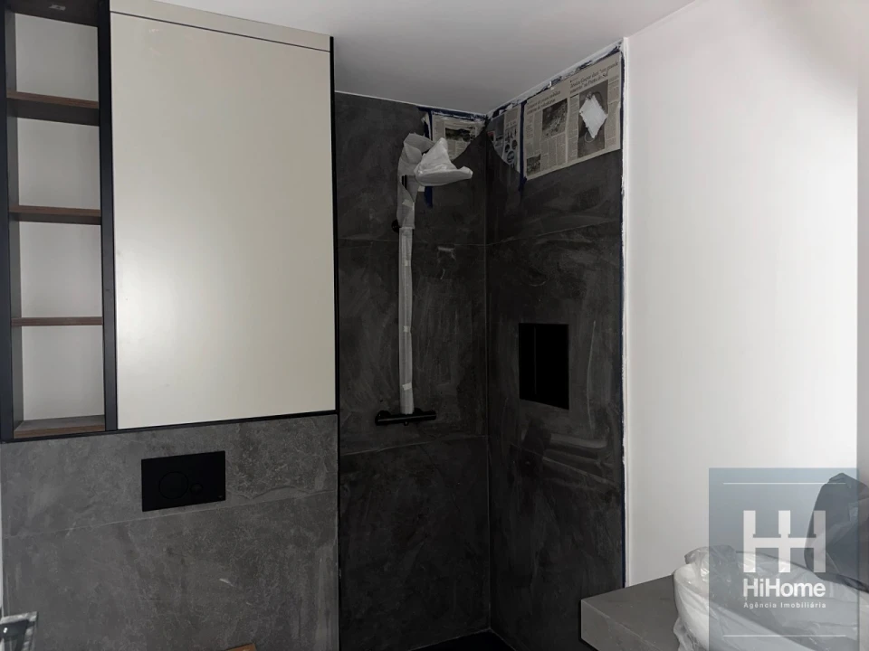 Apartamento T2 para Venda em Santo Antonio Foto 14