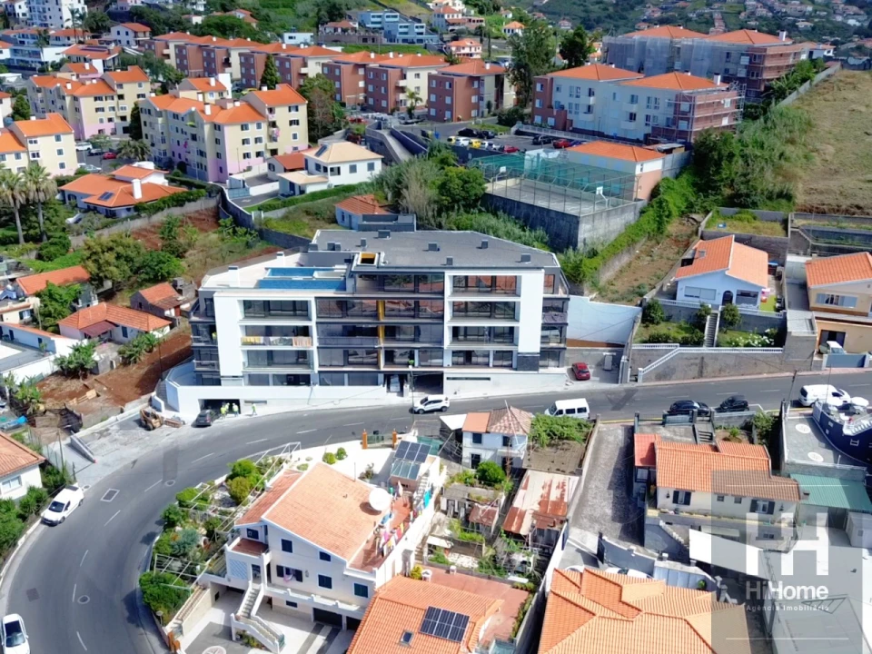 Apartamento T2 para Venda em Santo Antonio Foto 2