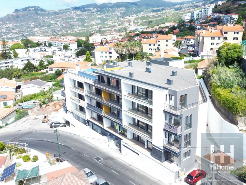 Apartamento T2 para Venda em Santo Antonio Foto 3