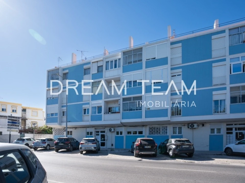 Apartamento T2 para Venda em União das Freguesias de Setúbal Foto 2