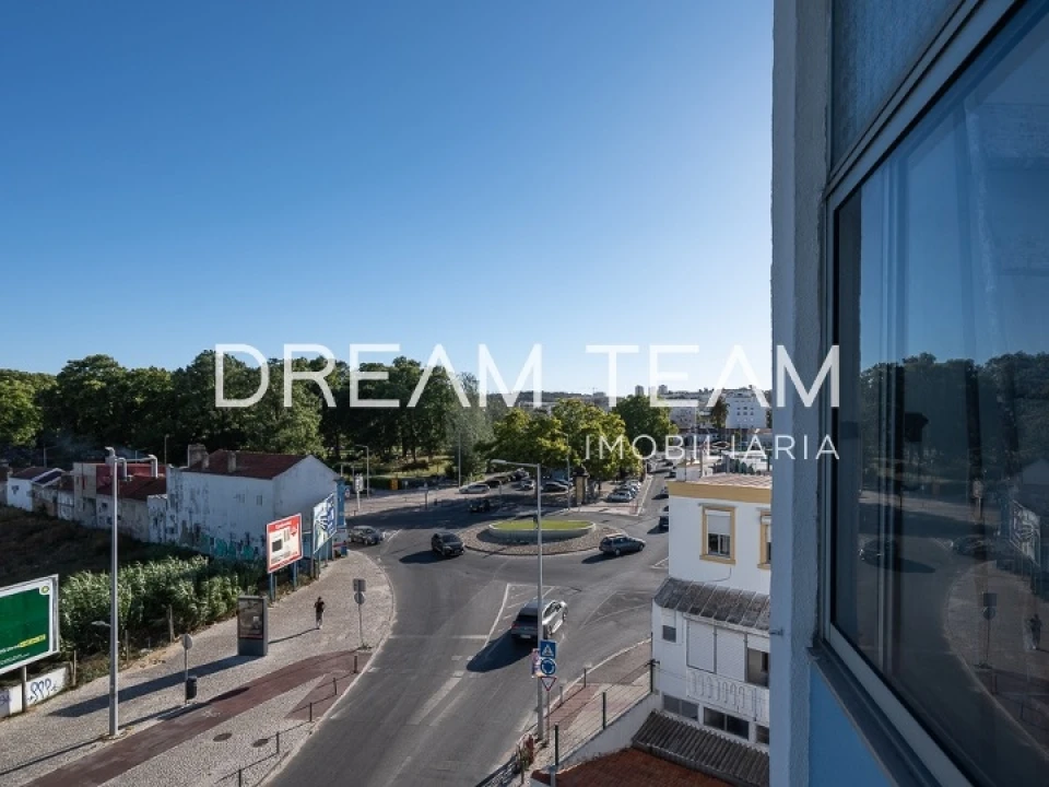 Apartamento T2 para Venda em União das Freguesias de Setúbal Foto 14