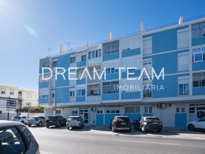 Apartamento T2 para Venda em União das Freguesias de Setúbal Foto 2