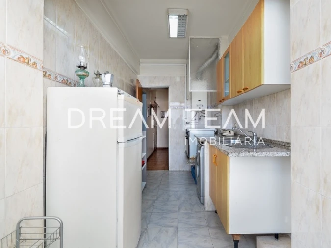 Apartamento T2 para Venda em União das Freguesias de Setúbal Foto 8