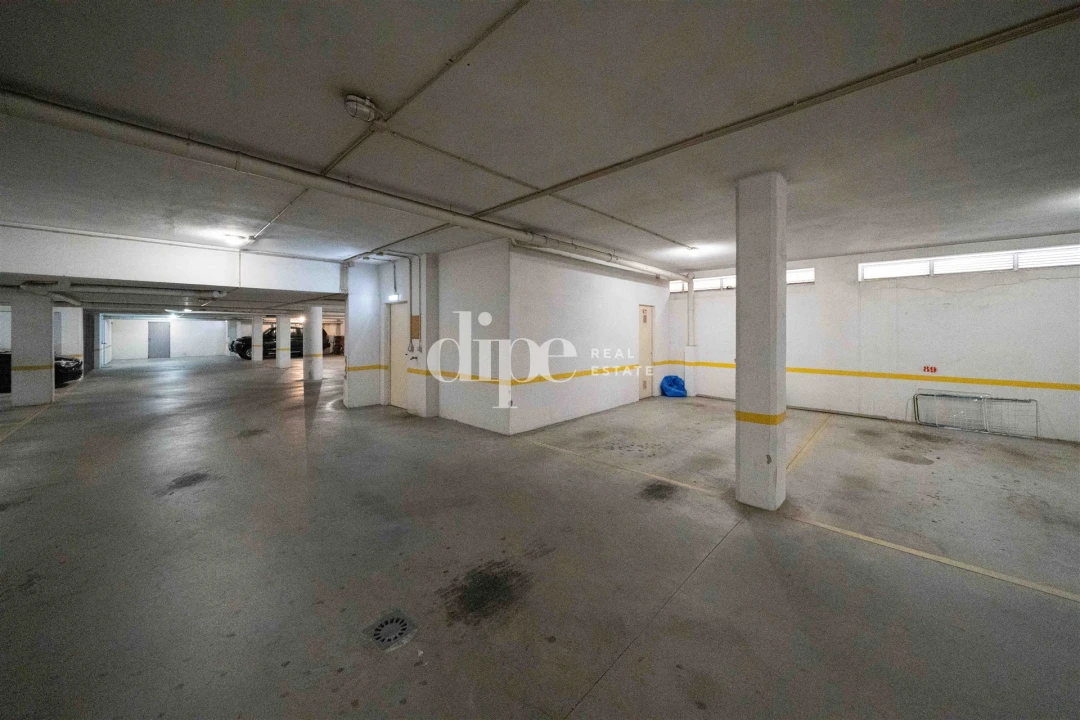 Apartamento T3 para Arrendamento em Azurem Foto 15