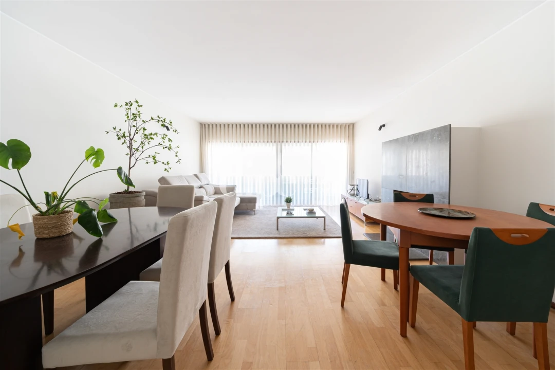 Apartamento T3 para Arrendamento em Azurem Foto 1