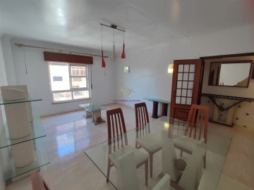 Apartamento T2 para Venda em Algueirão-Mem Martins