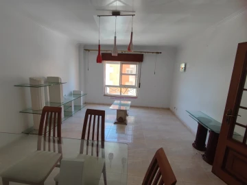 Apartamento T2 para Venda em Algueirão-Mem Martins