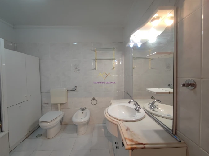 Apartamento T2 para Venda em Algueirão-Mem Martins Foto 20