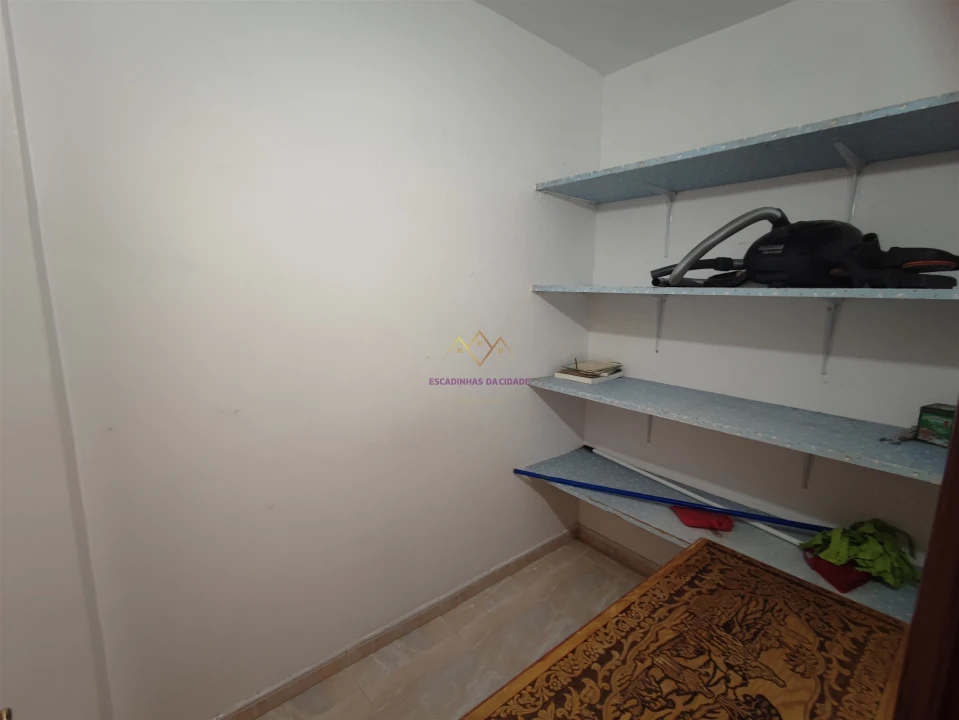 Apartamento T2 para Venda em Algueirão-Mem Martins Foto 21