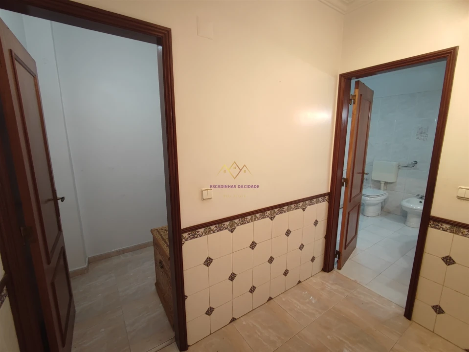 Apartamento T2 para Venda em Algueirão-Mem Martins Foto 22