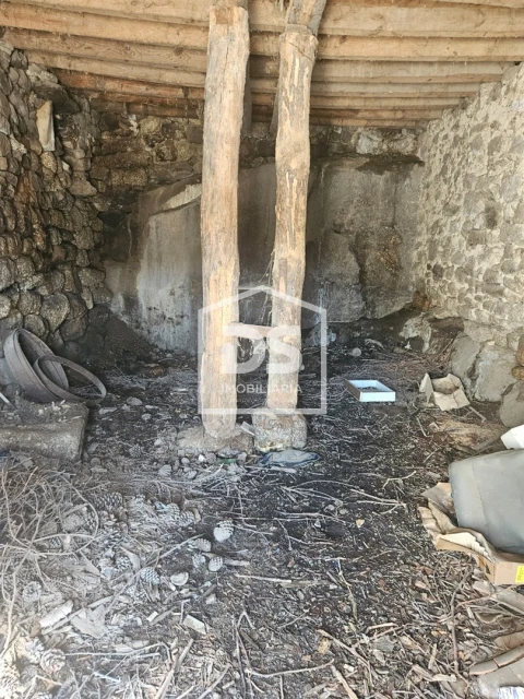 Moradia T0 para Venda em Lajeosa do Mondego