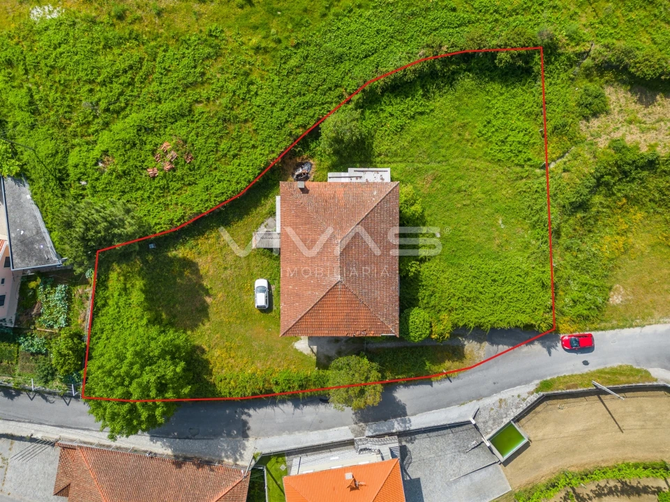 Moradia T0 para Venda em Sande, Vilarinho, Barros e Gomide Foto 3