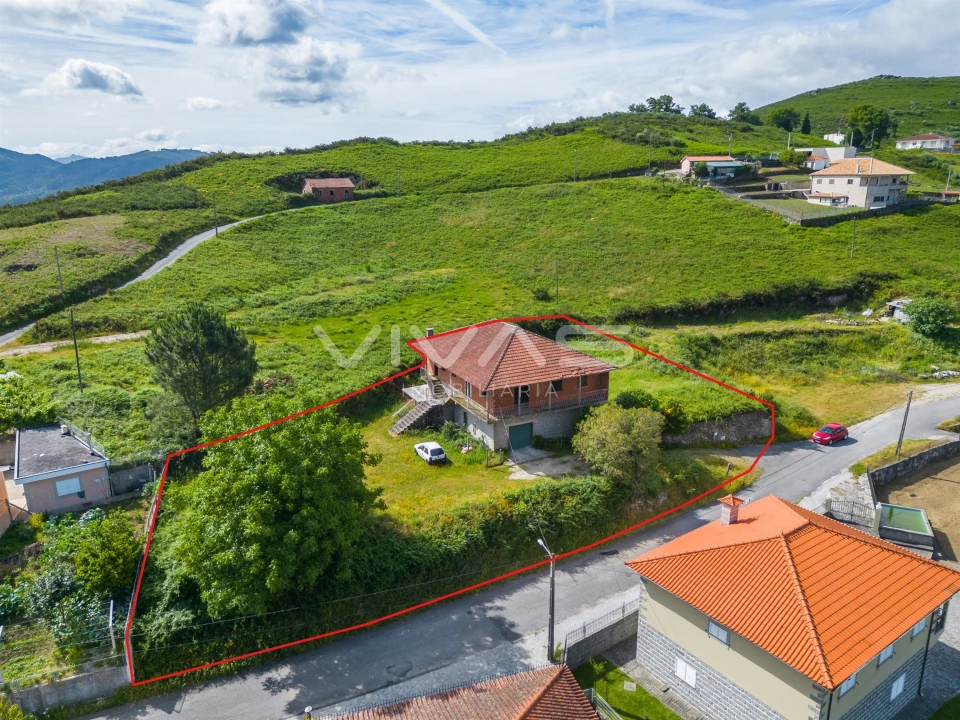 Moradia T0 para Venda em Sande, Vilarinho, Barros e Gomide Foto 2