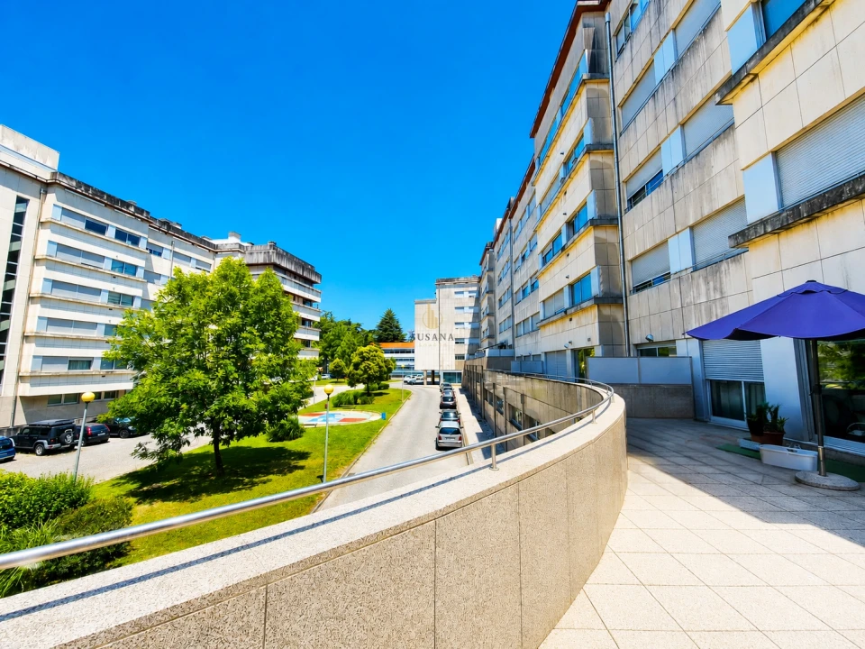 Apartamento T1 para Venda em Viseu Foto 3
