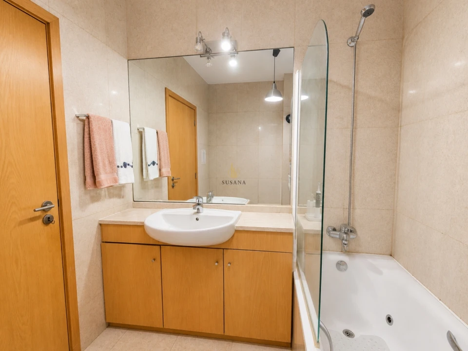 Apartamento T1 para Venda em Viseu Foto 14