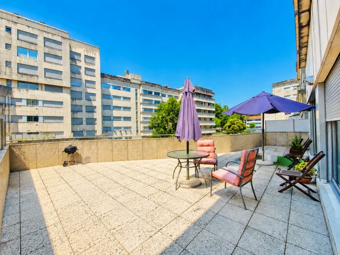Apartamento T1 para Venda em Viseu Foto 2