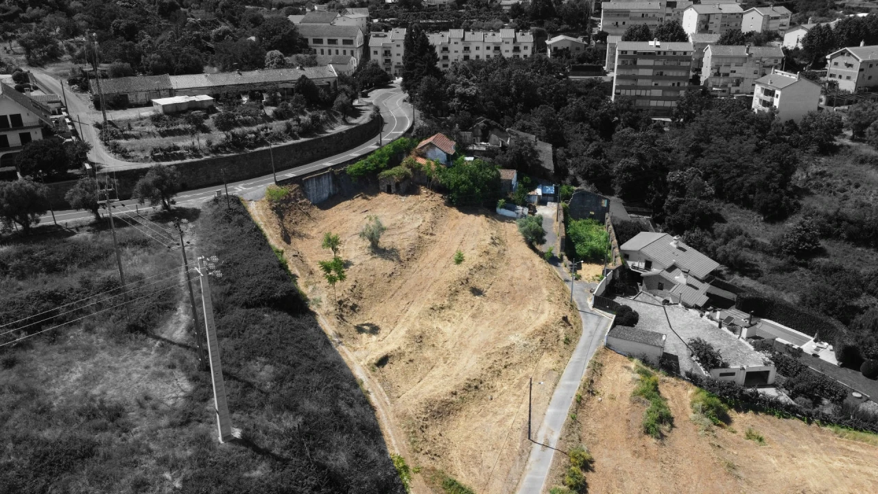 Terreno Misto para Venda em Covilhã e Canhoso Foto 5
