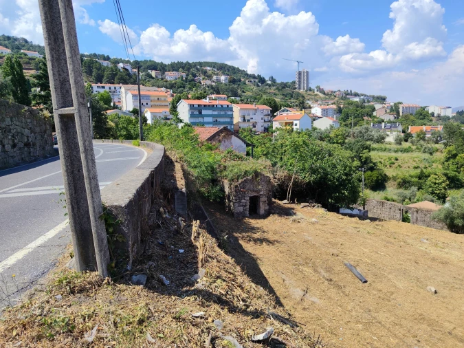 Terreno Misto para Venda em Covilhã e Canhoso Foto 10