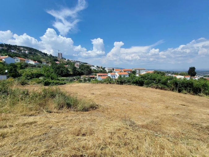 Terreno Misto para Venda em Covilhã e Canhoso Foto 18