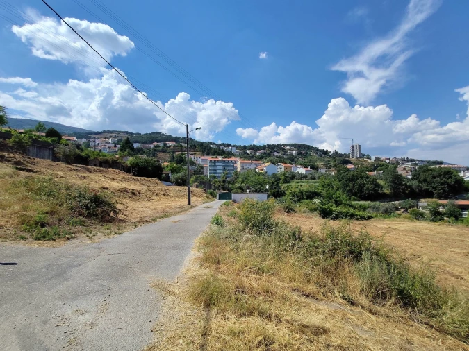 Terreno Misto para Venda em Covilhã e Canhoso Foto 19