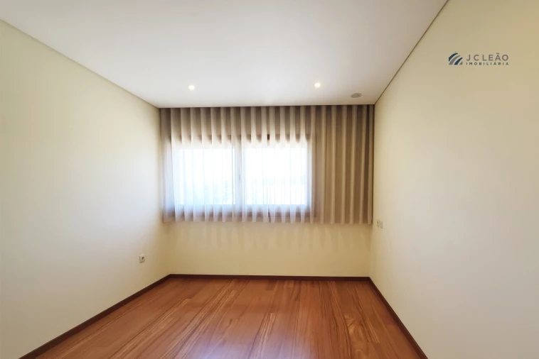 Moradia T3 para Venda em Custóias, Leça do Balio e Guifões Foto 14