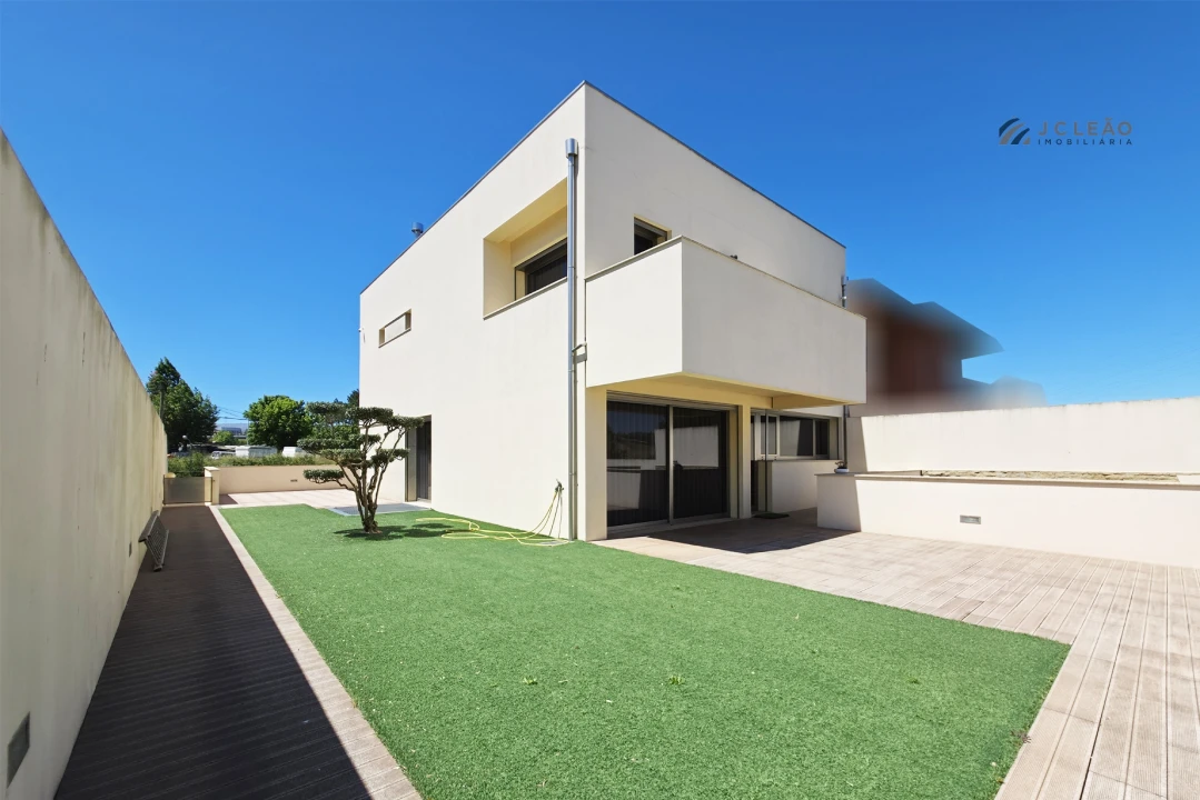 Moradia T3 para Venda em Custóias, Leça do Balio e Guifões Foto 48