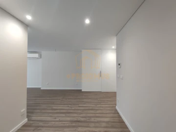 Apartamento T3 para Venda em Tavarede