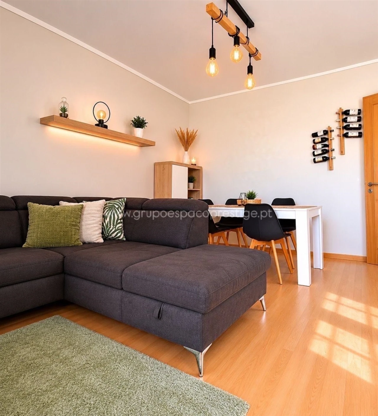 Apartamento T2 para Venda em Olhão Foto 1