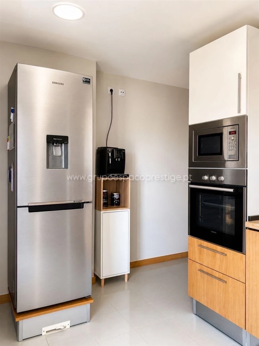 Apartamento T2 para Venda em Olhão Foto 9