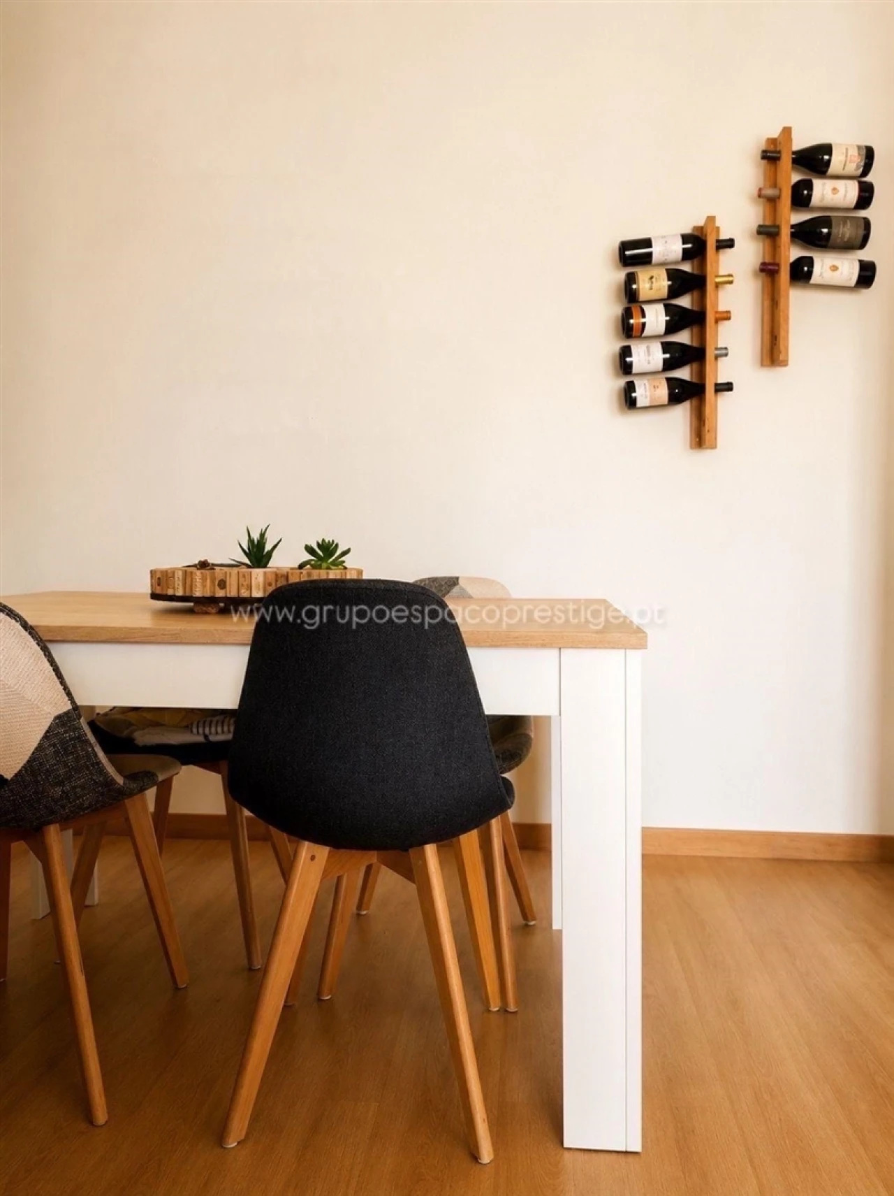 Apartamento T2 para Venda em Olhão Foto 3
